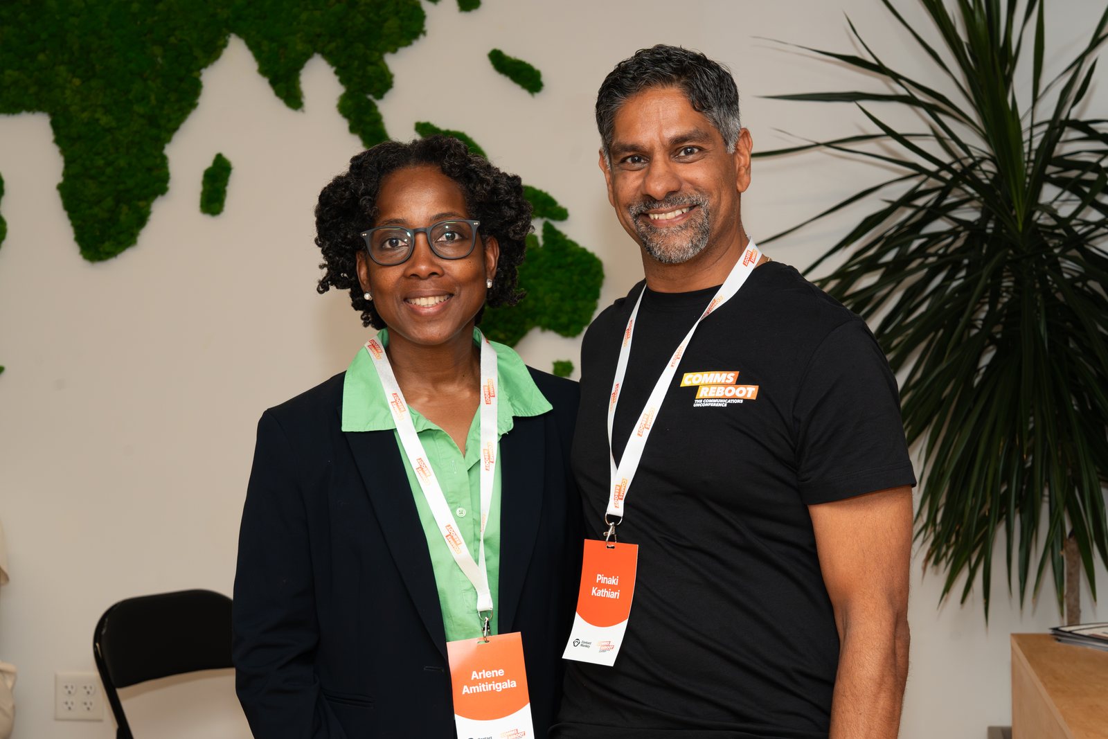 Pinaki Kathiari with an attendee