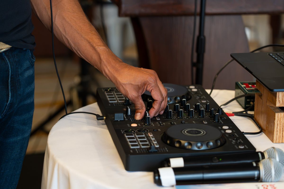 Pinaki Kathiari mixing live on the DJ controller
